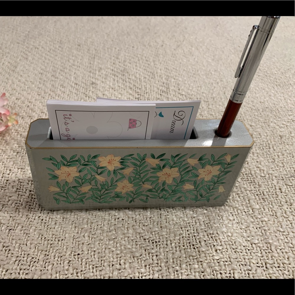 Vintage stationary desk decor